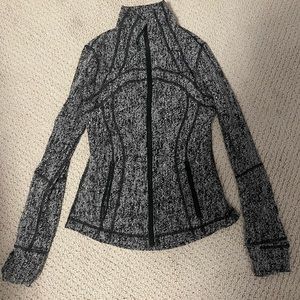 LuluLemon zip up lightly worn size 2